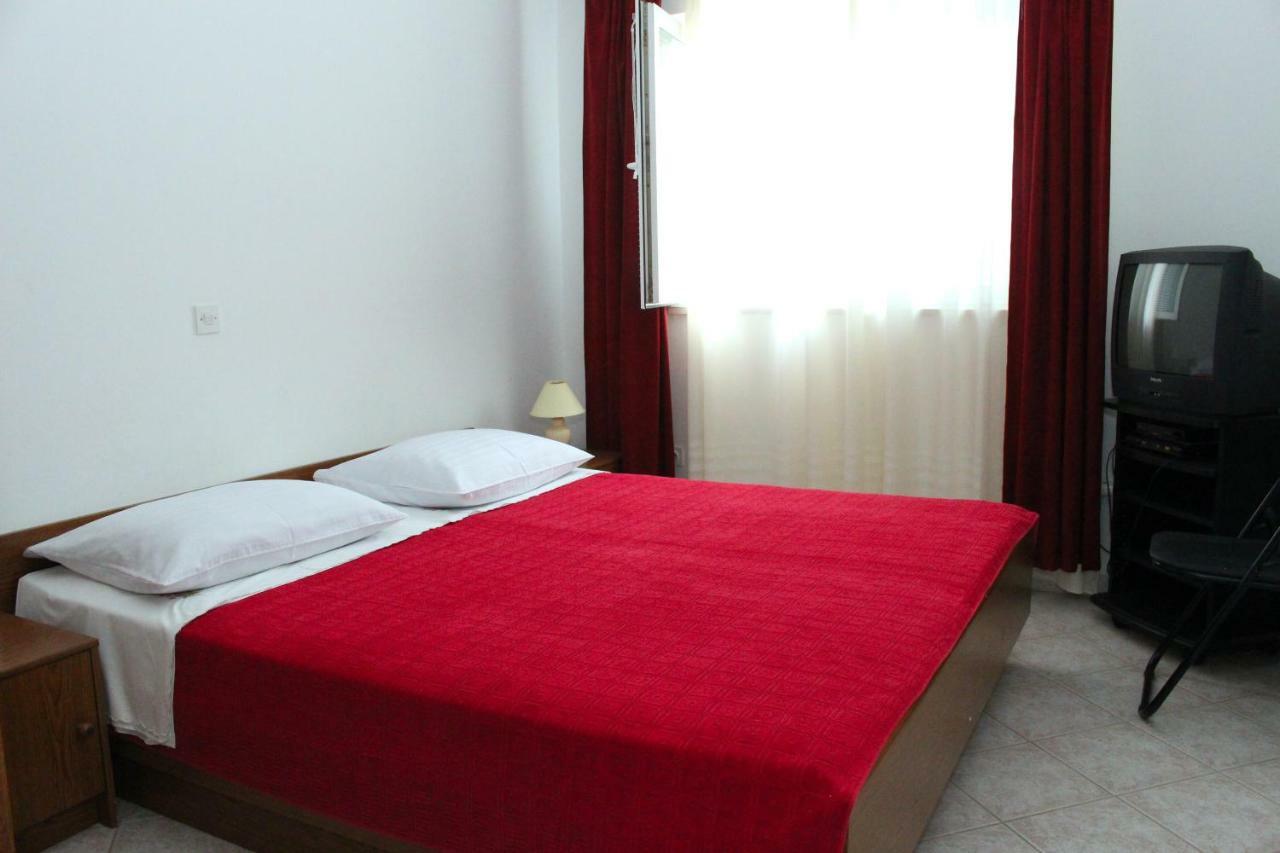 Apartments Tonka พรีมอชเตน ภายนอก รูปภาพ